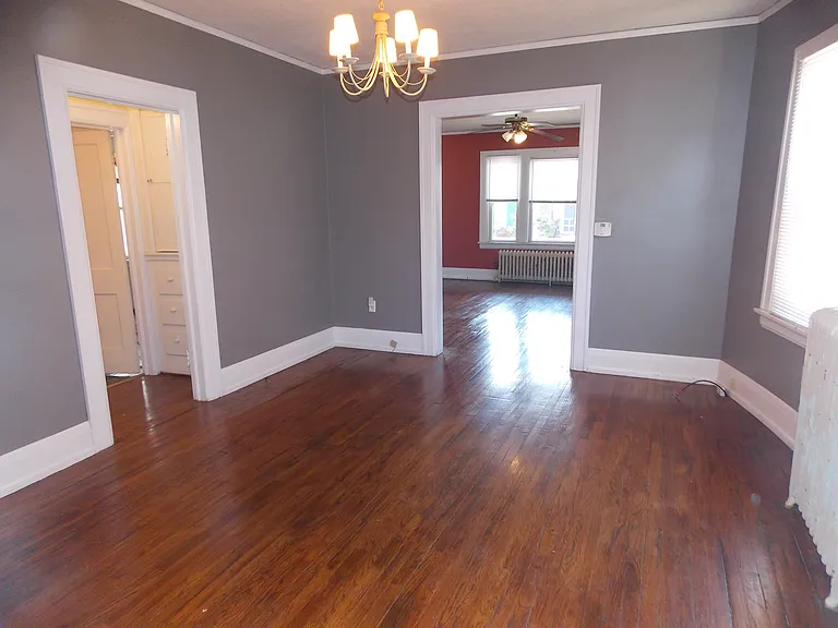 819 Cherry St — Photo 5