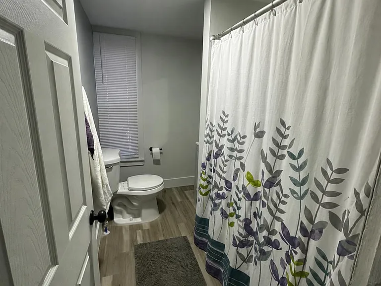 414 1/2 Harris St — Photo 13