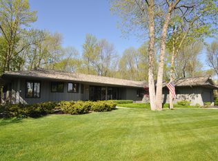 727 Waters Edge, Racine, WI 53402