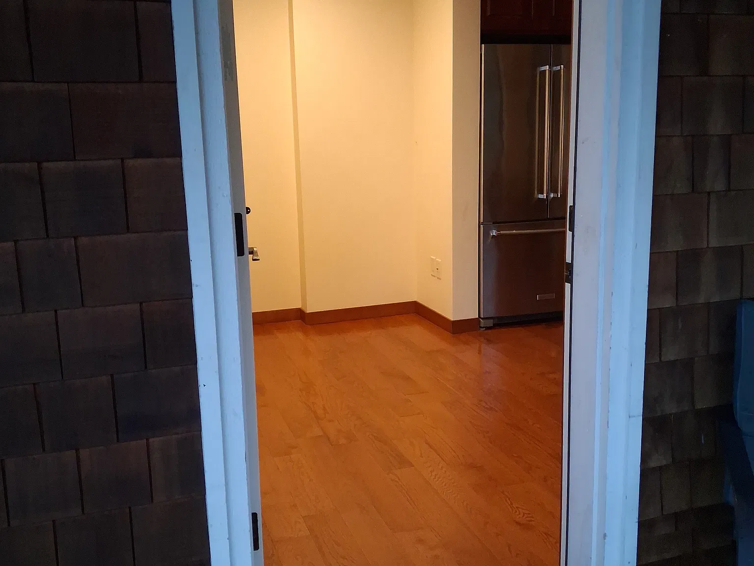 6506 Marine View Dr — Photo 2