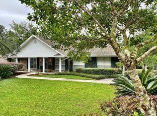 667 Ahihi St, Diamondhead, MS 39525
