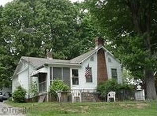 1301 Pleasant View Dr, Winston Salem, NC 27105