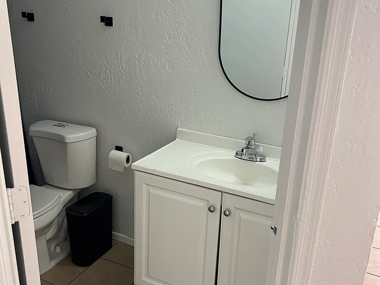 2822 E Mobile Ln #2 — Photo 6