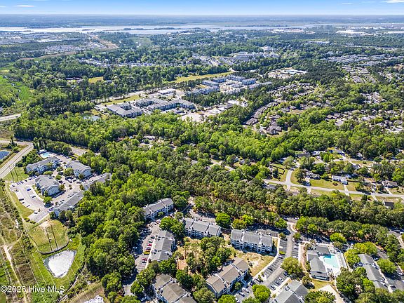 3rd image of 709 & 801 Saint Andrews Drive
