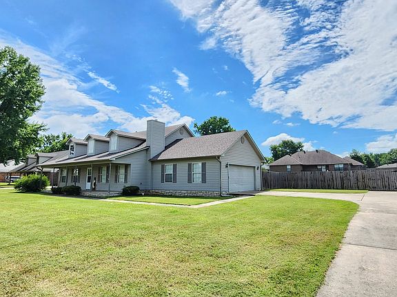 4th image of 108 Meadows Ln
