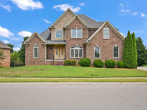 2nd image of 2497 Settlers Trce