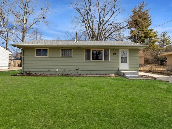 3707 Belmar Dr, Des Moines, IA 50317