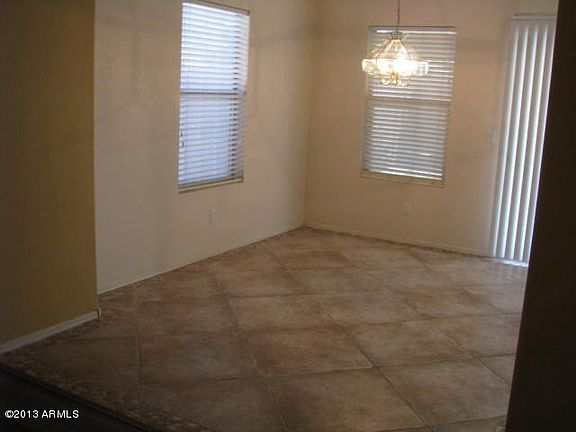 5th image of 11839 W Roanoke Ave