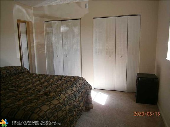 5th image of 959 SE 2nd Ave APT 122