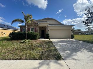 529 Sardinia Cir, Davenport, FL 33837