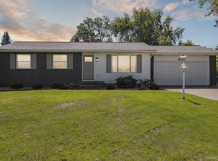 8121 Carpenter Rd, Flushing, MI 48433