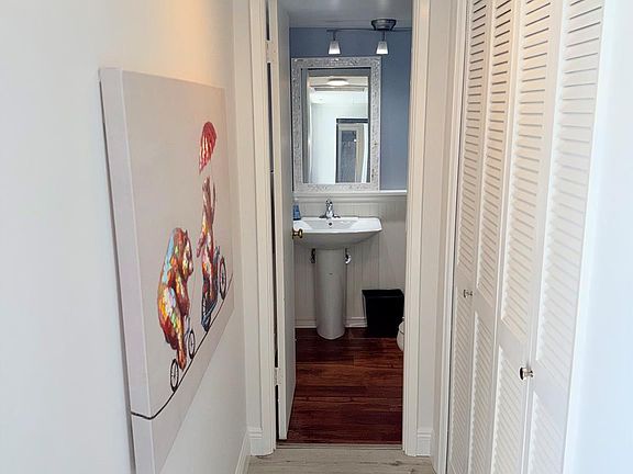 5th image of 2801 N Palm Aire Drive #604