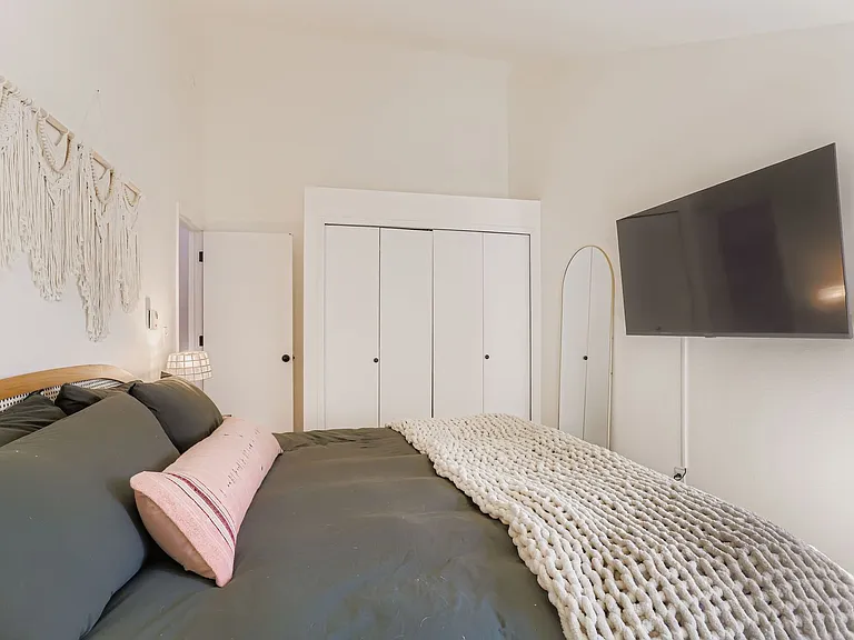 827 Maxwell Ave #H — Photo 14