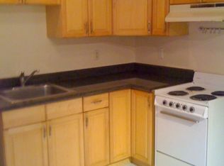 35 Norton St #B, San Francisco, CA 94112