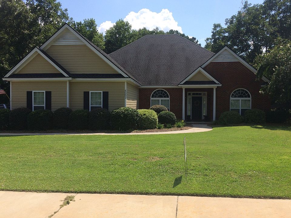 1st image of 4551 San Saba Dr