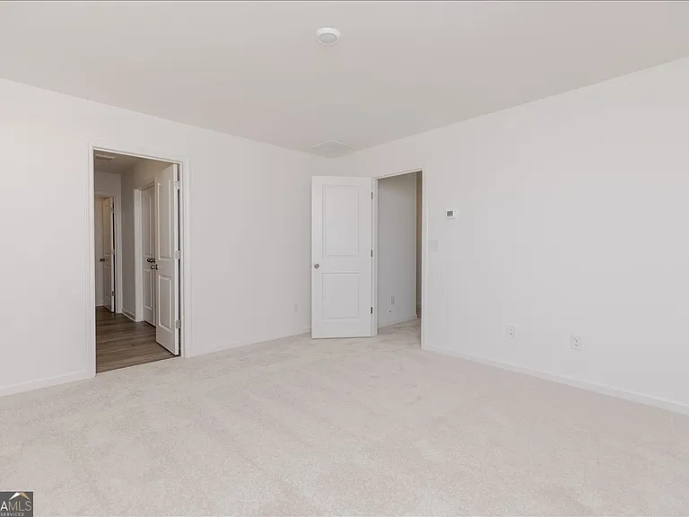 218 Hickory Ridge Trl — Photo 33