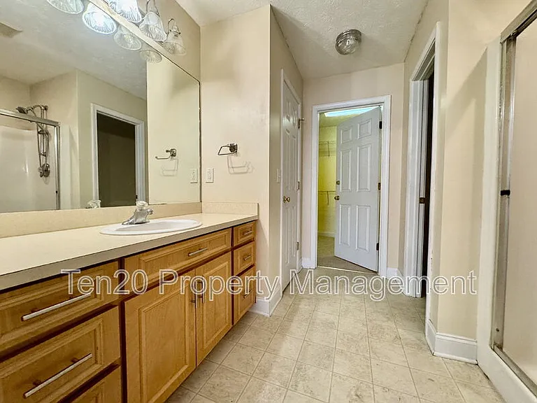 1914 Tranquil Ln — Photo 17