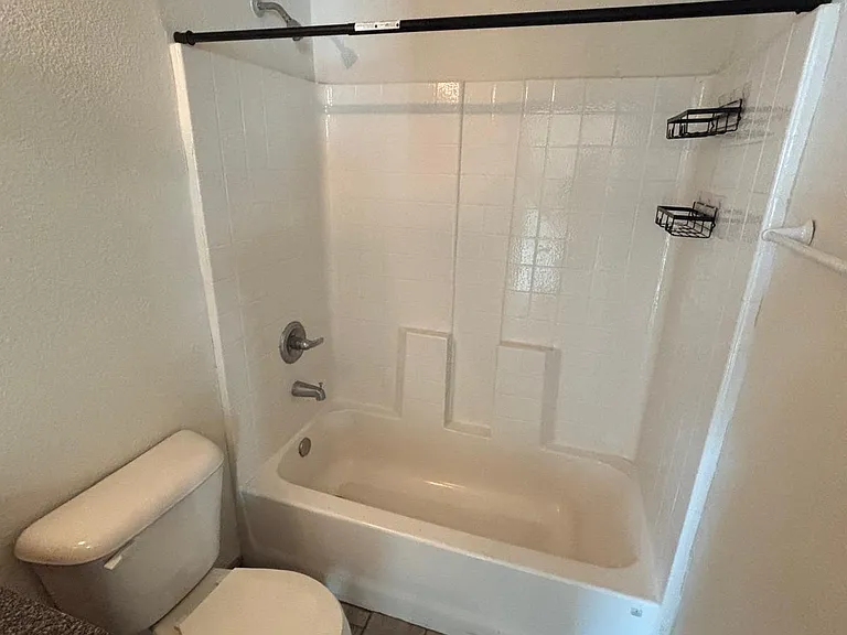 3612 S Isabel Dr — Photo 4