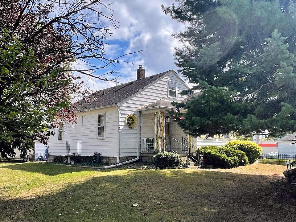 2nd image of 115 Hanley St