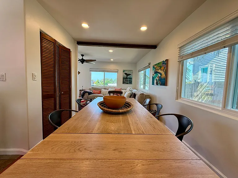 4415 Voltaire St — Photo 16