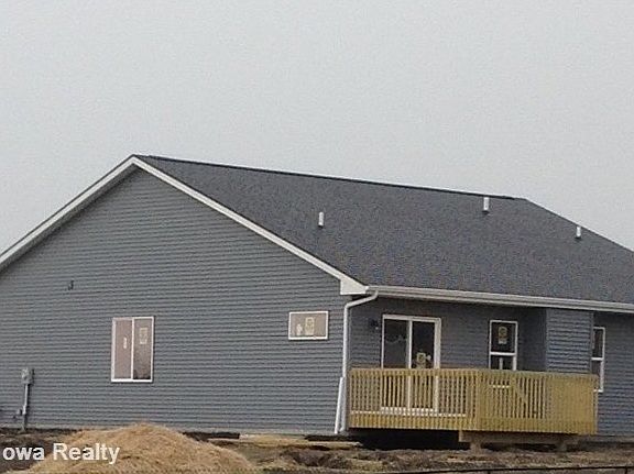 2nd image of 2017 NW Beechwood St