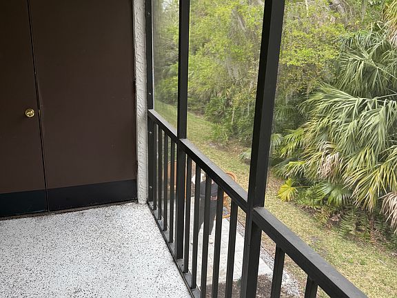 5th image of 118 Cypress Ln #118