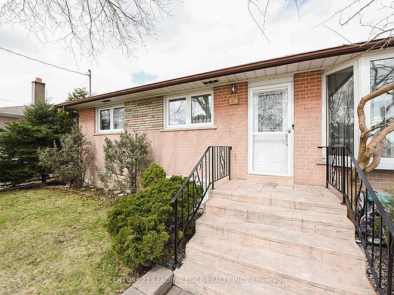 3rd image of 34 Paragon Rd