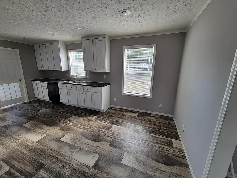 Amherst Ridge — Photo 47