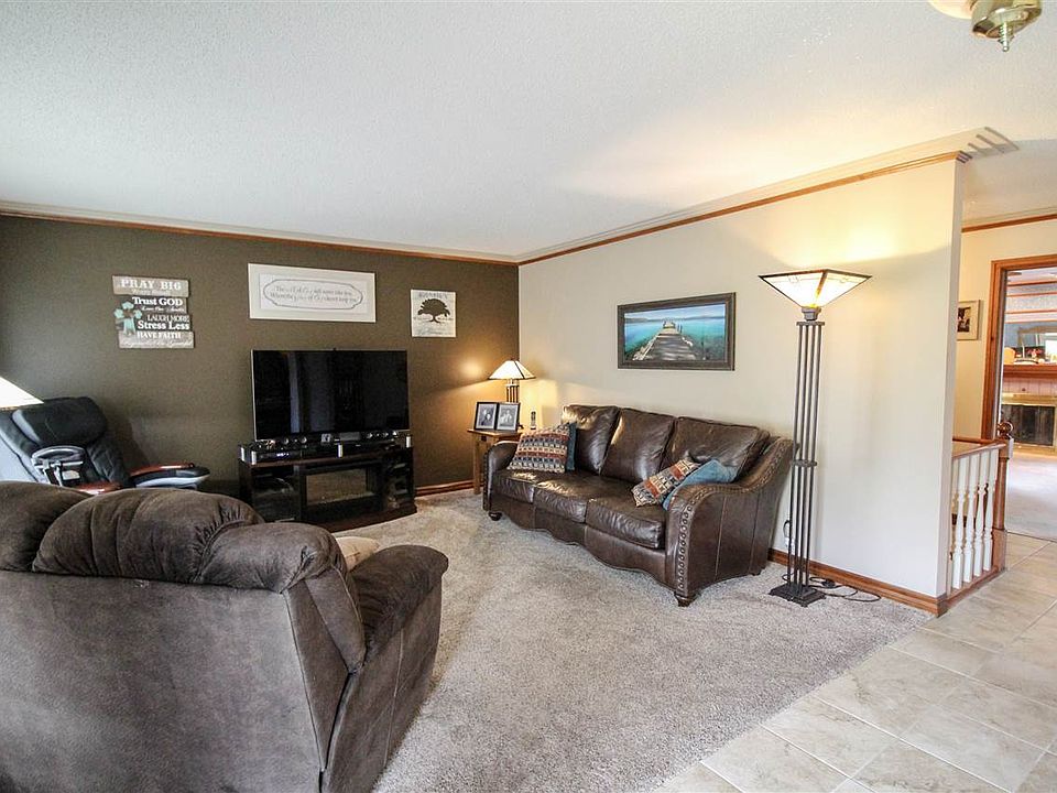 12129 N Bray Rd, Clio, MI 48420 Zillow