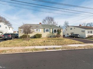 437 Cedar St, Lansdale, PA