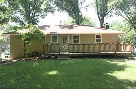 3rd image of 6512 Sloan Ave