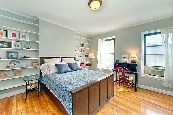 Sold by Town Residential | media 20