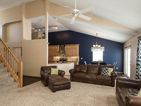 5th image of 4723 Cherry Glen Dr