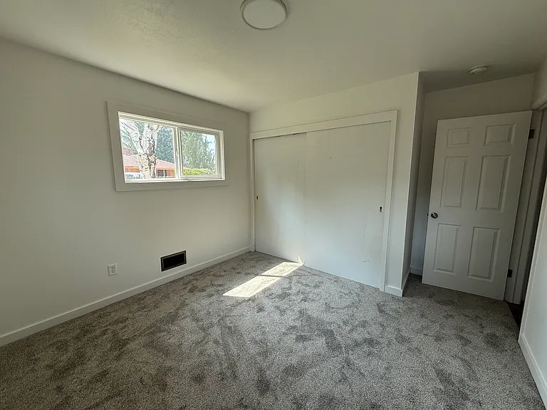 809 Mountain View Dr — Photo 11