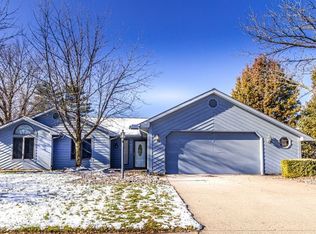10307 Keen Pl, Fort Wayne, IN 46825