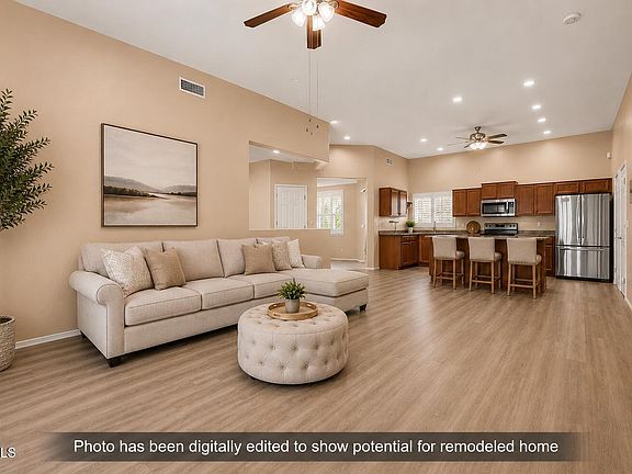 3rd image of 3386 E THORNTON Avenue