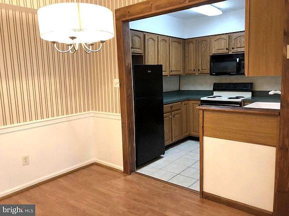 4th image of 170 Woodstream Dr #170