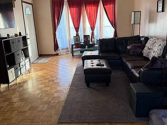 2nd image of 111 Woodbridge Rd