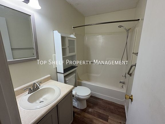 5th image of 5456 NW 63rd Pl