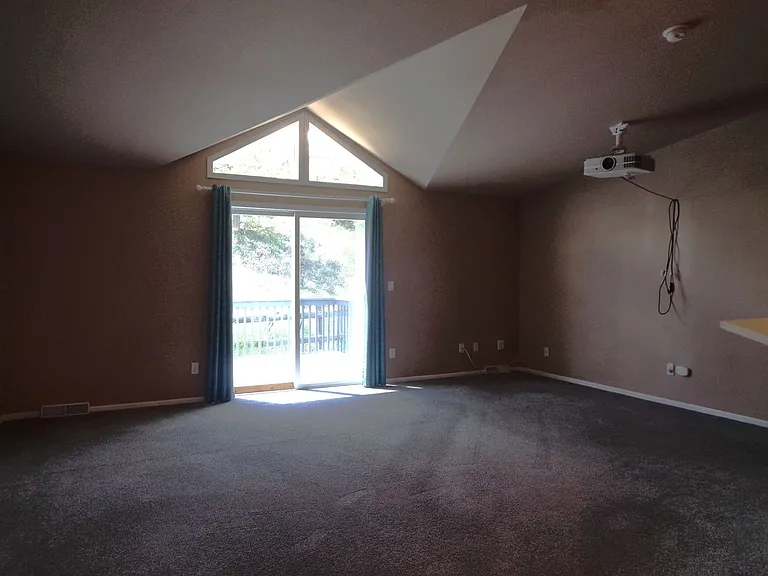 4511 Gray Fox Hts — Photo 9