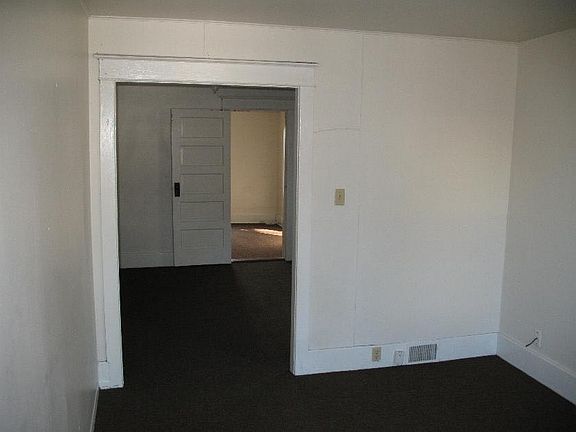 bonus room thru living room to rear bedroom
