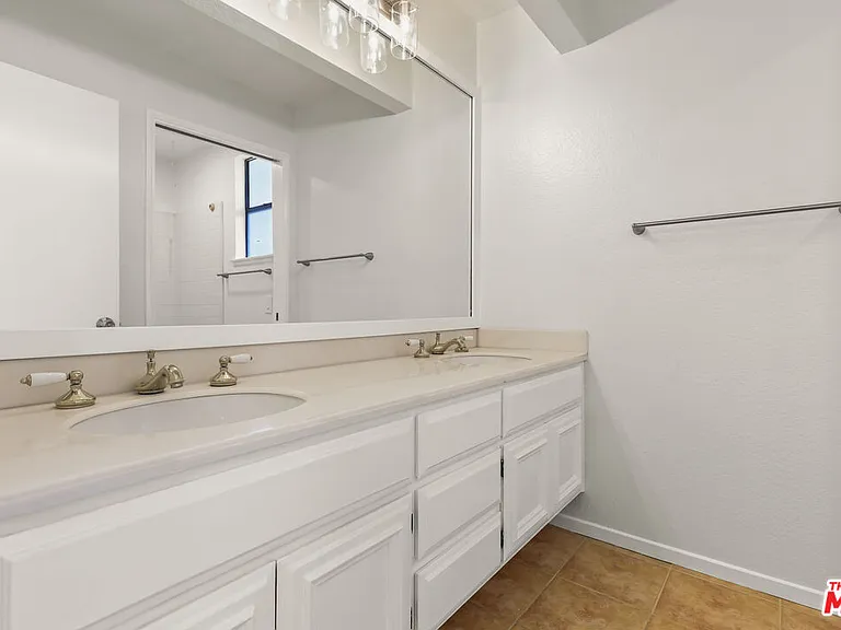 6501 Bradley Pl — Photo 38