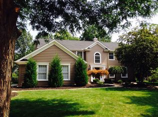 379 Sycamore Cir, Avon Lake, OH 44012