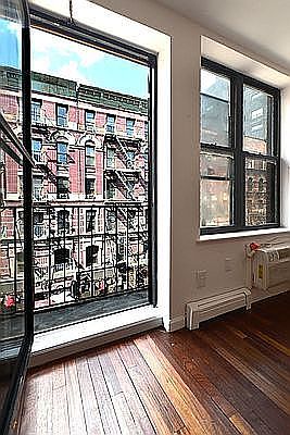 3rd image of 152 Orchard St APT 3A
