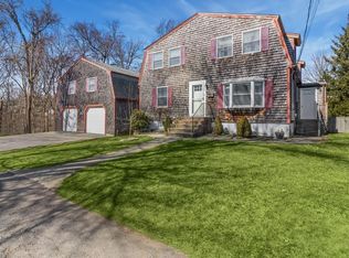 61 Dobson Rd, Braintree, MA 02184