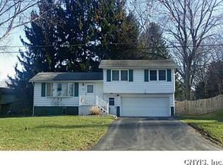 232 Clark Ln, Camillus, NY 13031