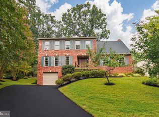 11502 Purple Beech Dr, Reston, VA 20191