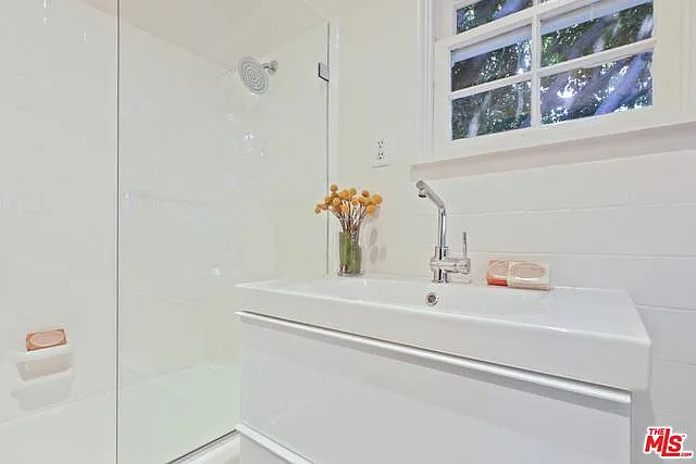 9965 1/2 Durant Dr — Photo 9