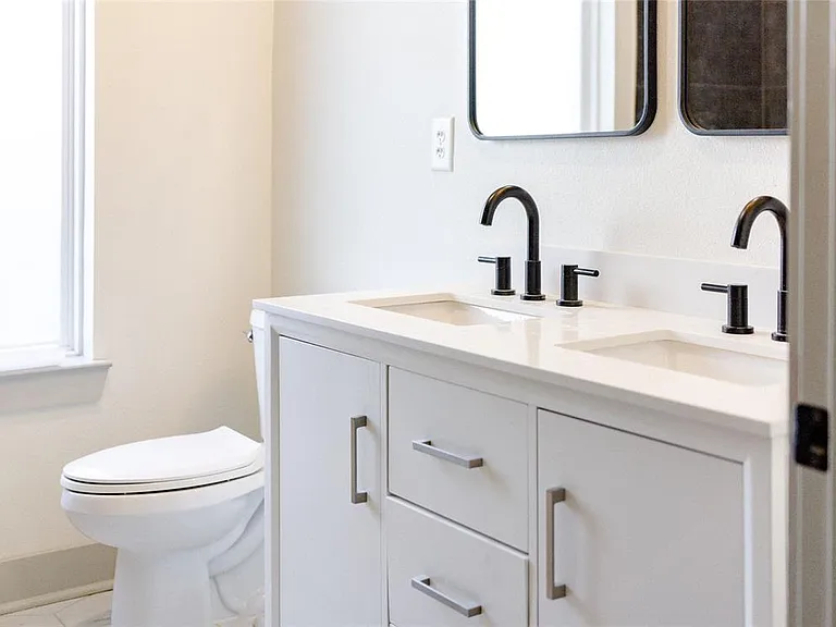 31727 Cypress Cir — Photo 6