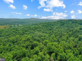 6041 Varzara Rd, Marshall, VA 20115